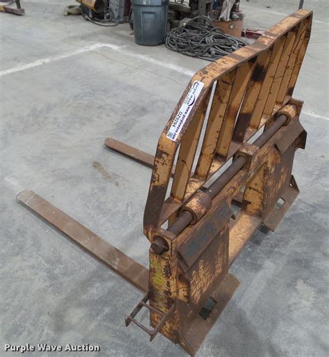 used skid steer pallet forks for tractor|used 3 point pallet forks.